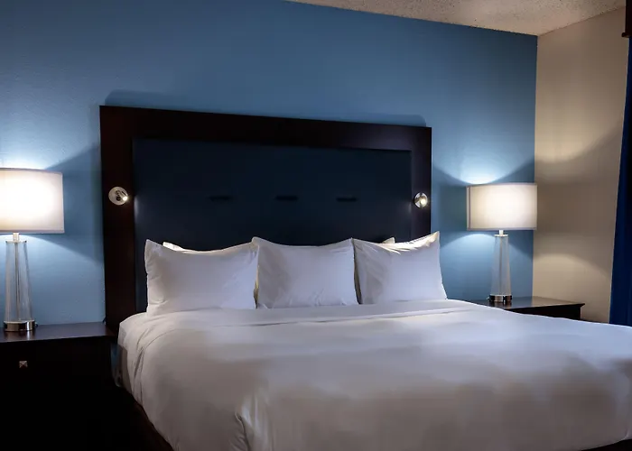 Embassy By Hilton East 4* Tucson