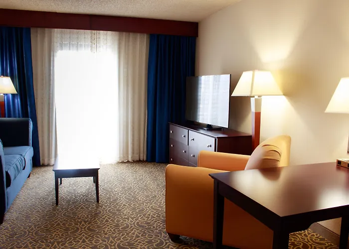 Hotel Embassy By Hilton East