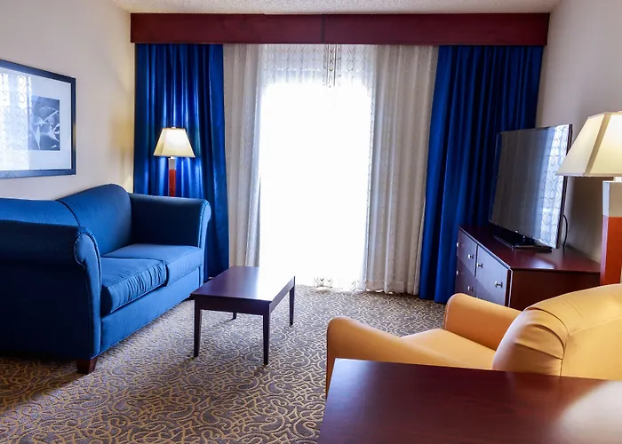 Embassy By Hilton East 4*